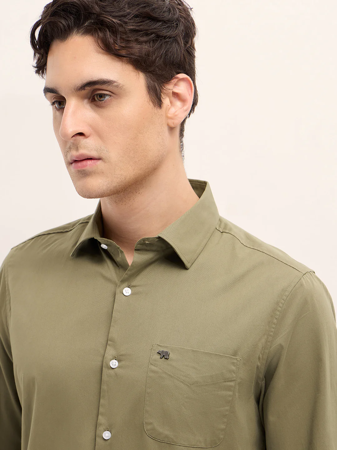 THE BEAR HOUSE Men Spread Collar Solid Cotton Casual Shirt - Image 2