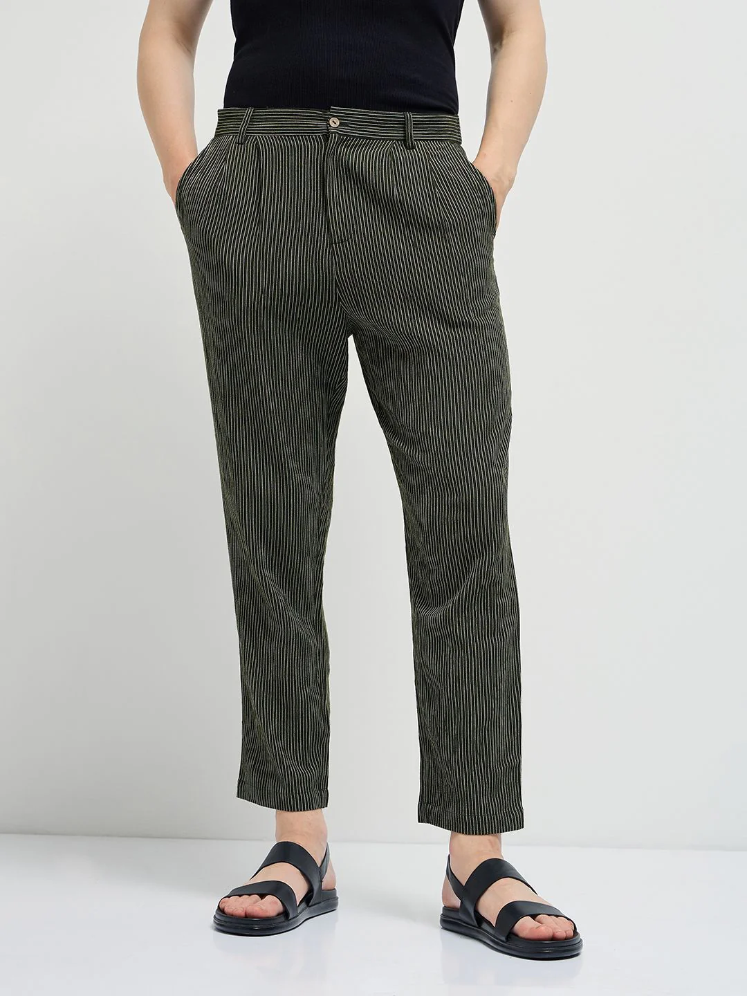 THE BEAR HOUSE Men Striped Slim Fit Pleated Trousers