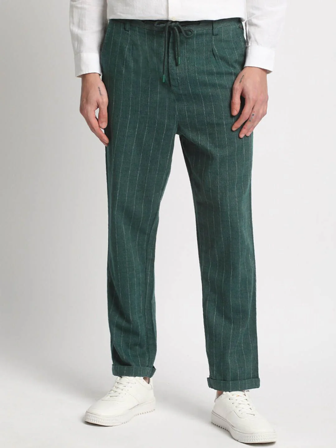 THE BEAR HOUSE Men Striped Tapered Fit Pleated Mid-Rise Trousers - Image 2