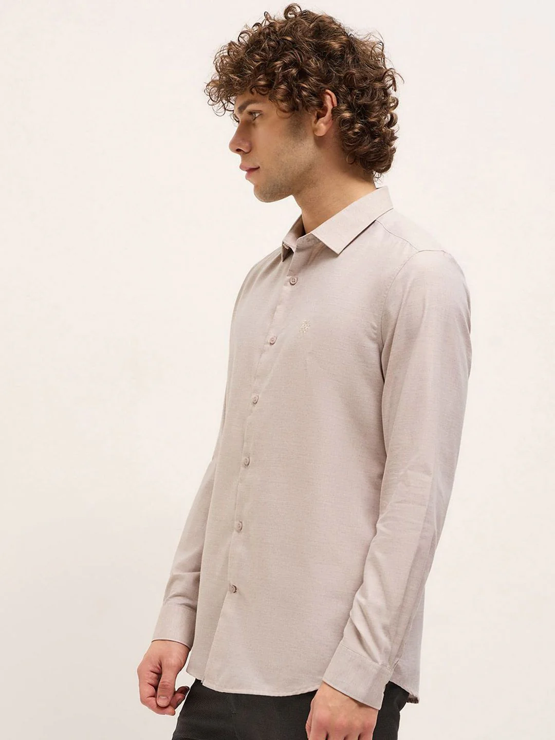 THE BEAR HOUSE Men Tailored Fit Opaque Formal Shirt - Image 3