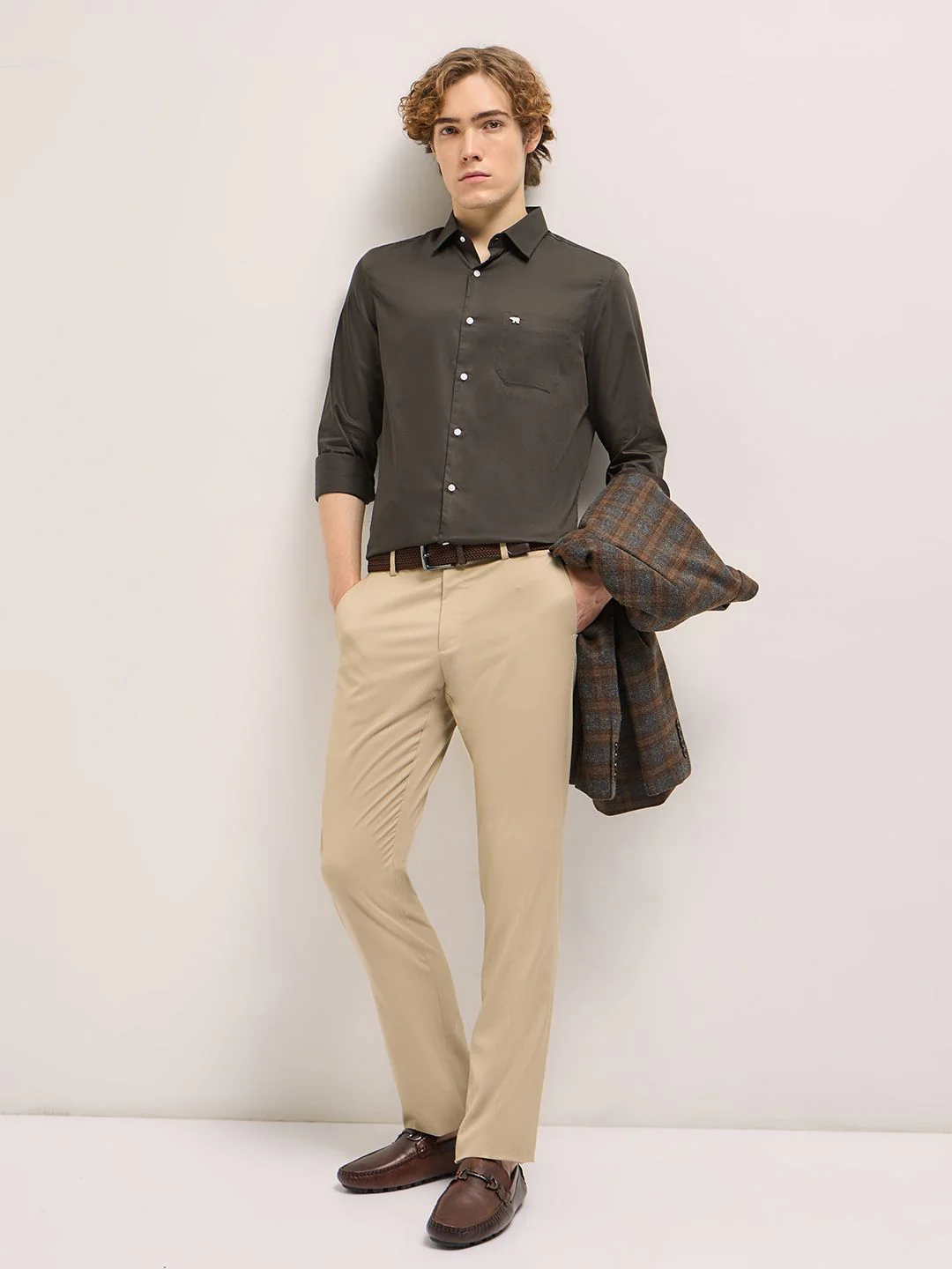THE BEAR HOUSE Men Tailored Fit Pure Cotton Formal Shirt - Image 4