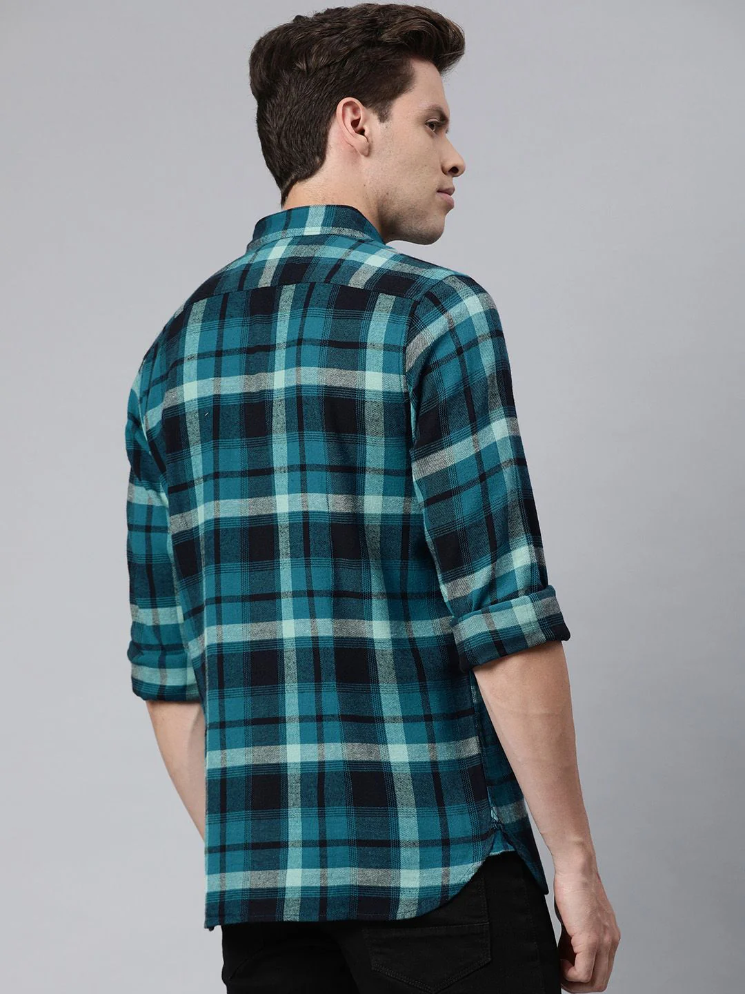 THE BEAR HOUSE Men Teal Blue & Black Slim Fit Checked Flannel Casual Shirt - Image 4