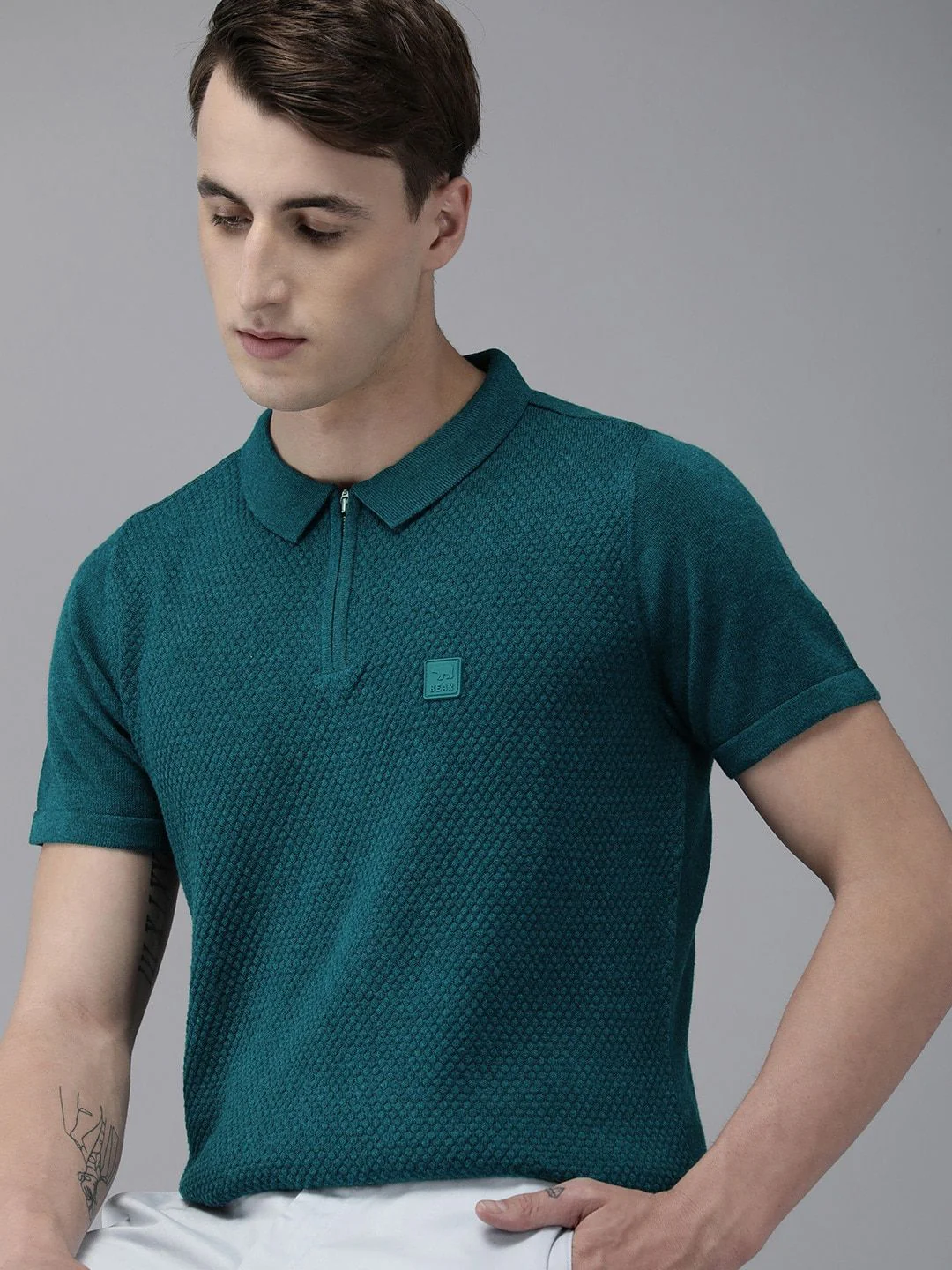 THE BEAR HOUSE Self Design Polo Collar Slim Fit T-shirt - Image 4