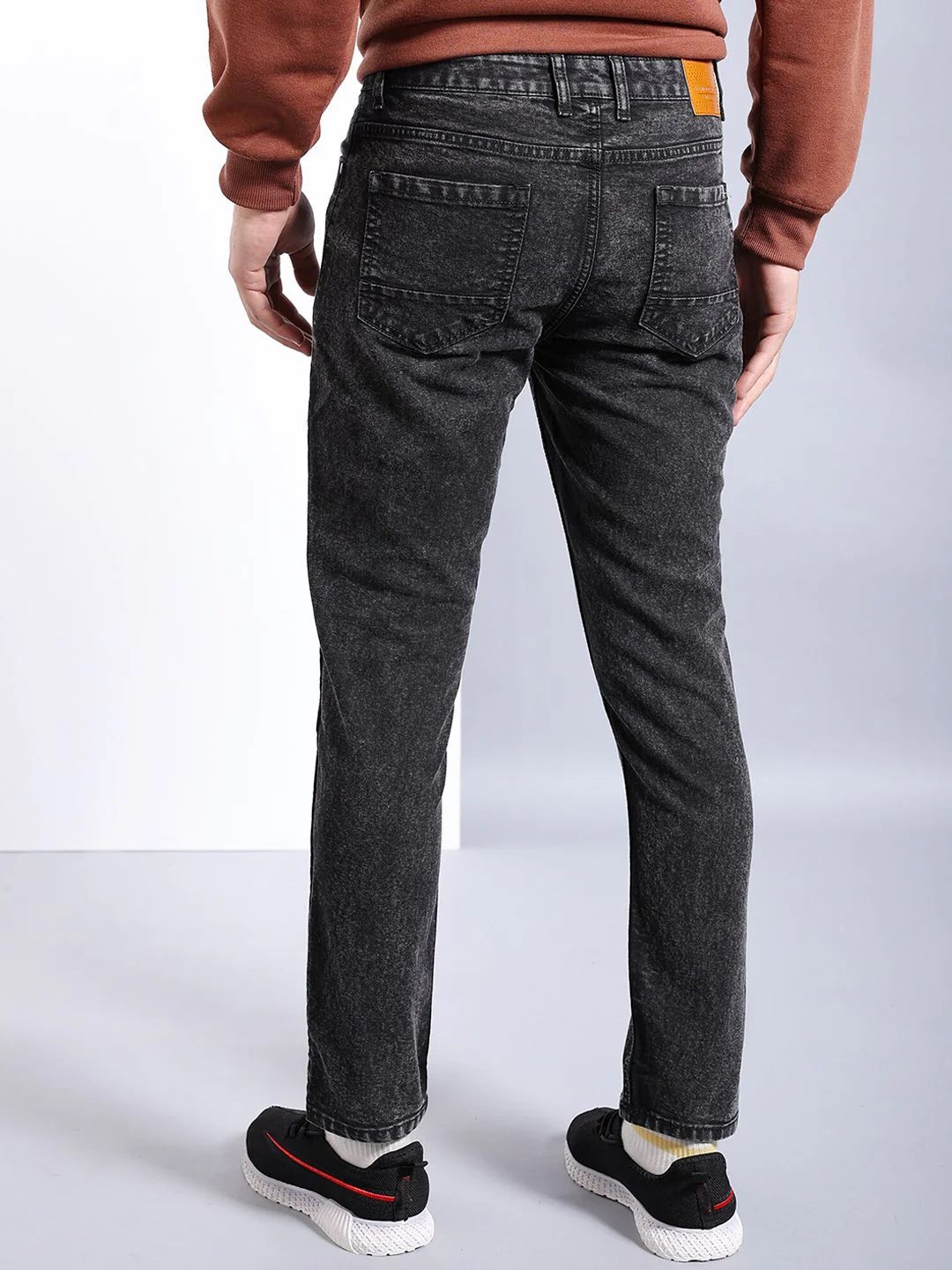 The Indian Garage Co Black Slim Fit Mid-Rise Light Fade Stretchable Jeans - Image 3