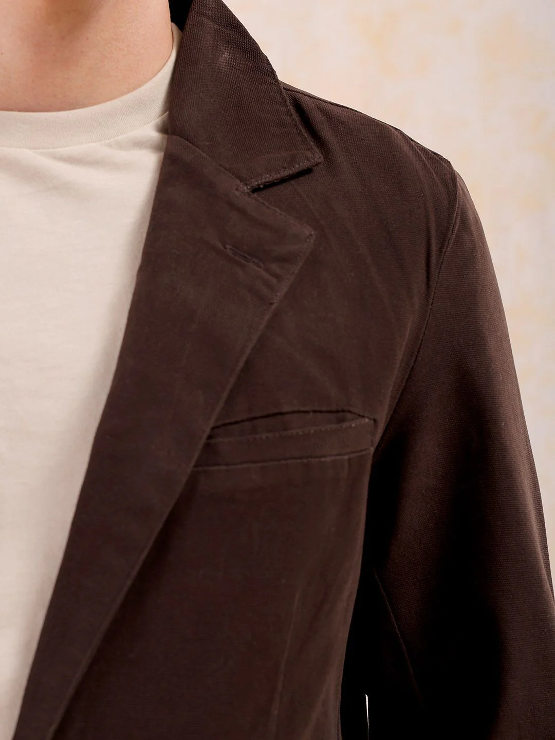 The Indian Garage Co Cotton Slim-Fit Cotton Single-Breasted Blazer - Image 2