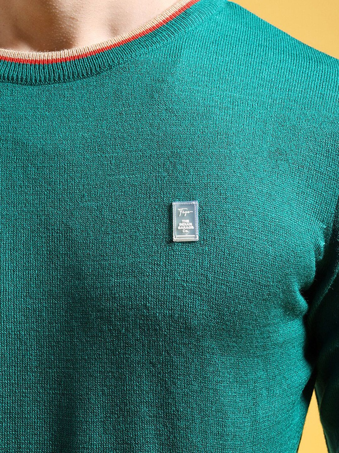 The Indian Garage Co Green Round Neck Acrylic Pullover - Image 2