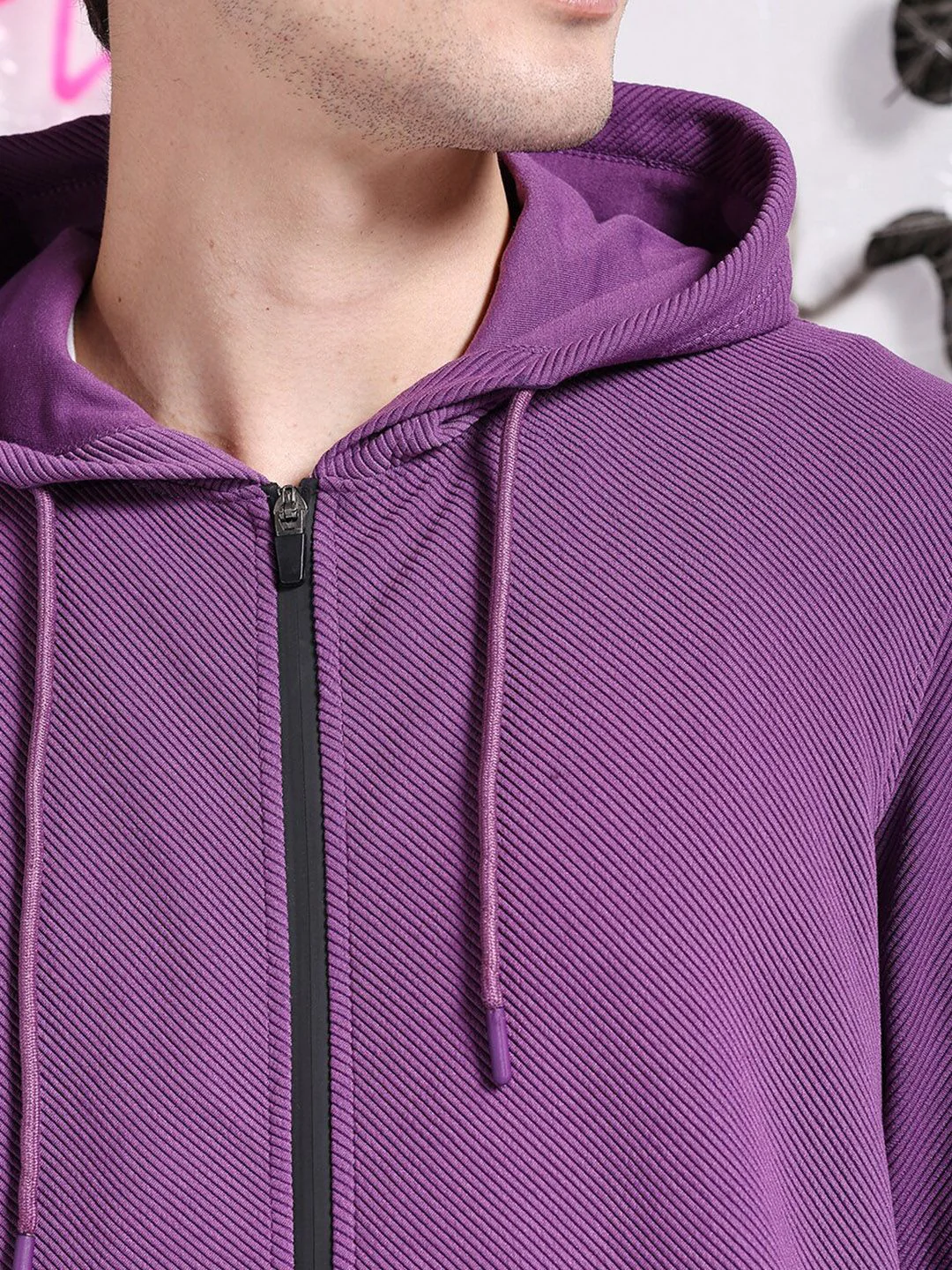 The Indian Garage Co Long Sleeves Hood Zipfront Sweatshirt - Image 2