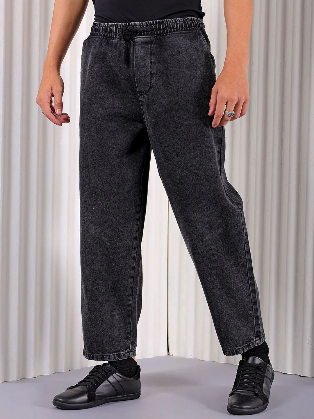 The Indian Garage Co Men Baggy Fit Cotton Elasticated Waist Jeans - Image 2