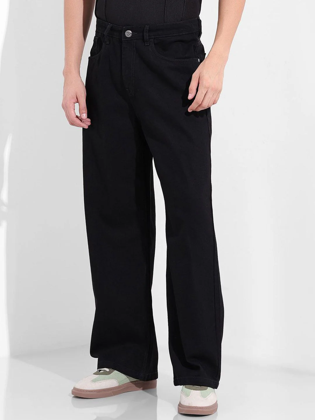 The Indian Garage Co Men Baggy Mid-Rise Jeans - Image 3