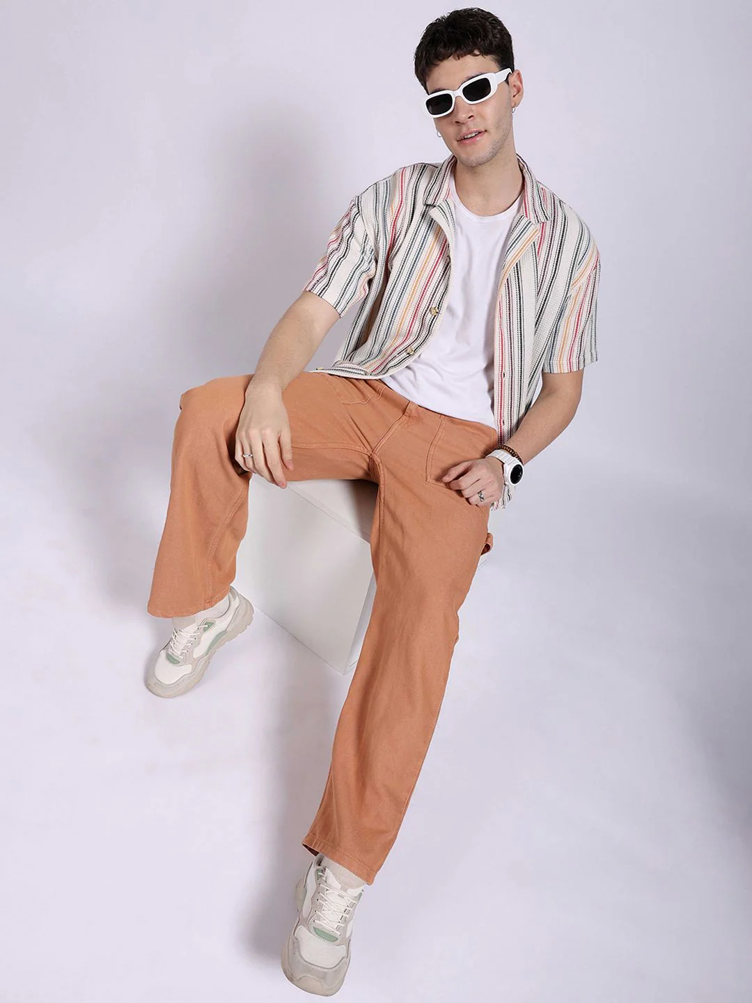 The Indian Garage Co Men Baggy Baggy Fit Mid Rise Cotton Jeans - Image 5