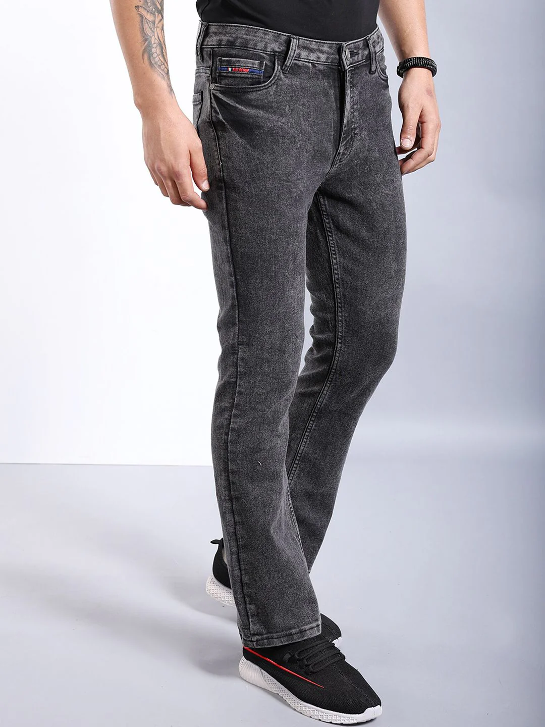 The Indian Garage Co Men Black Mid-Rise Bootcut Clean Look Heavy Fade Stretchable Jeans - Image 2