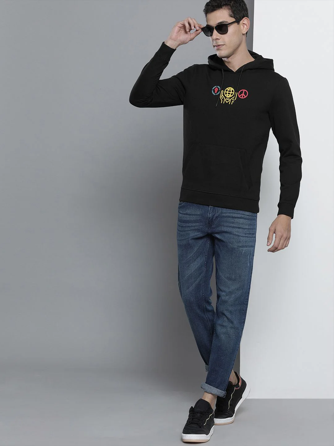 The Indian Garage Co Men Black Printed Hooded Sweatshirt - Image 4