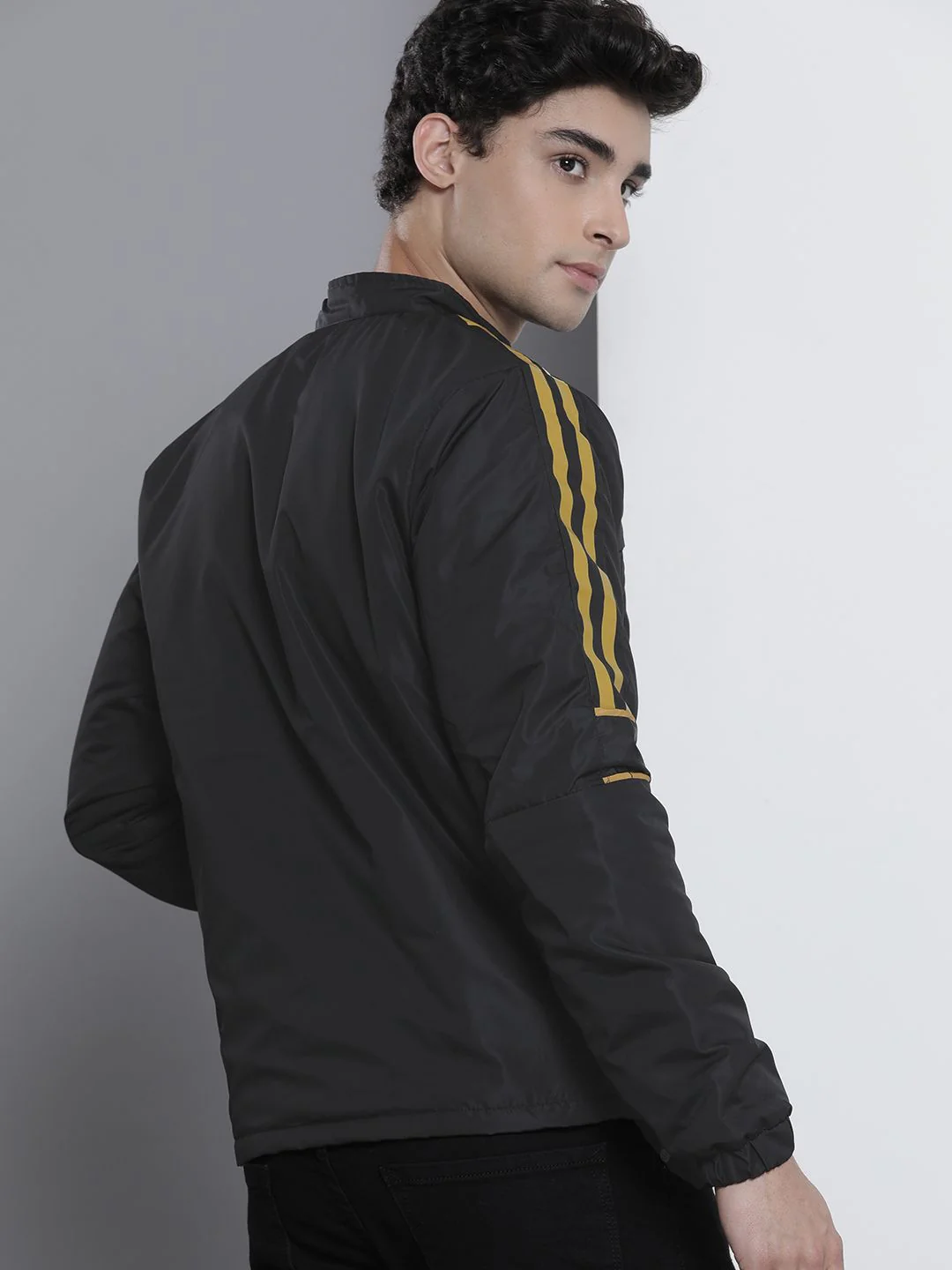 The Indian Garage Co Men Black Solid Tailored Jacket - Image 5