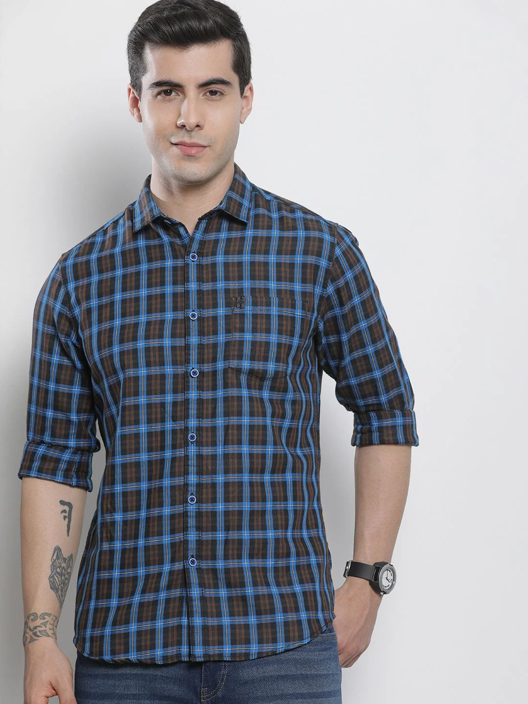 The Indian Garage Co Men Blue Checked Pure Cotton Casual Shirt - Image 5