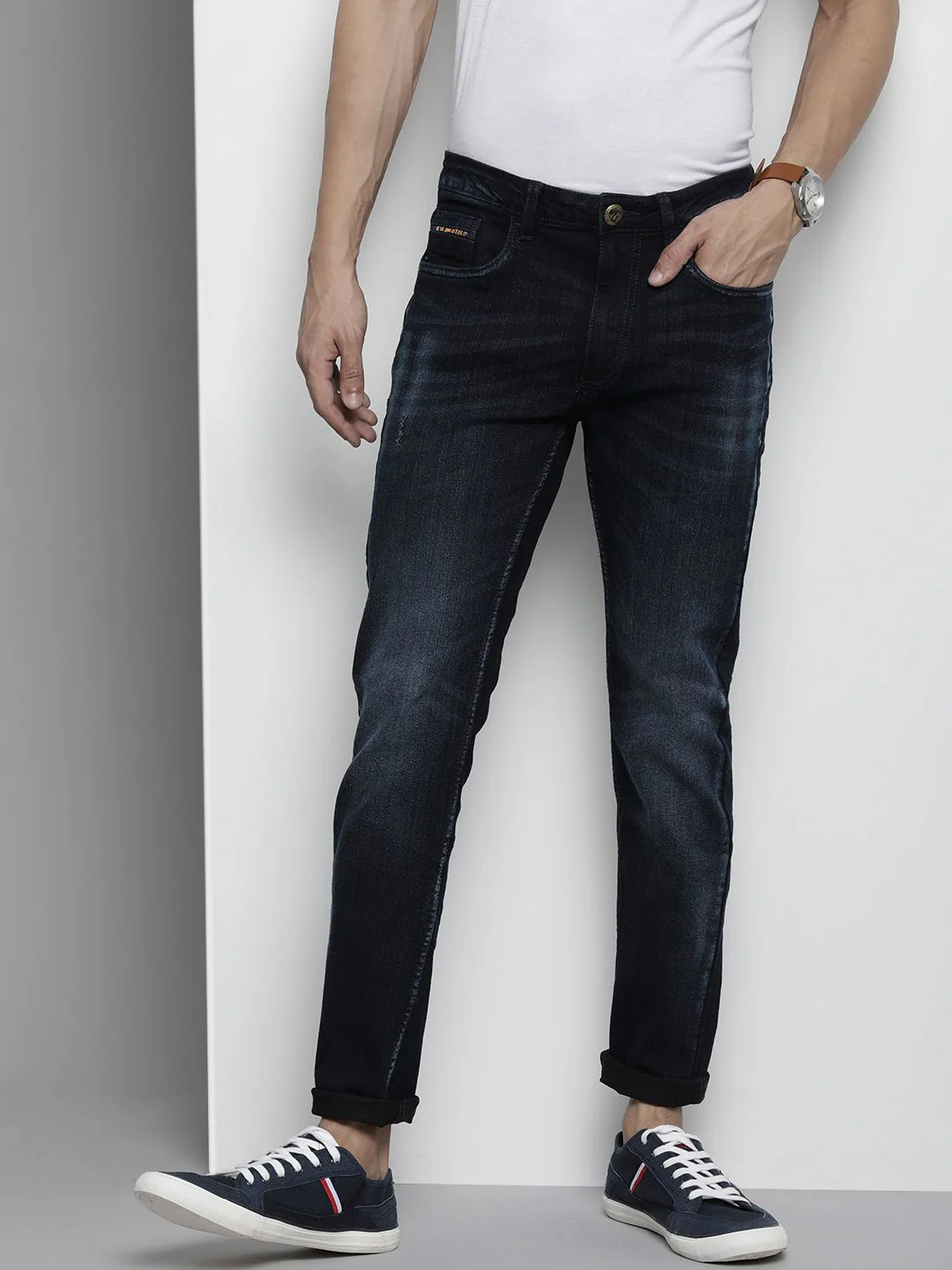 The Indian Garage Co Men Blue Skinny Fit Light Fade Stretchable Jeans - Image 2