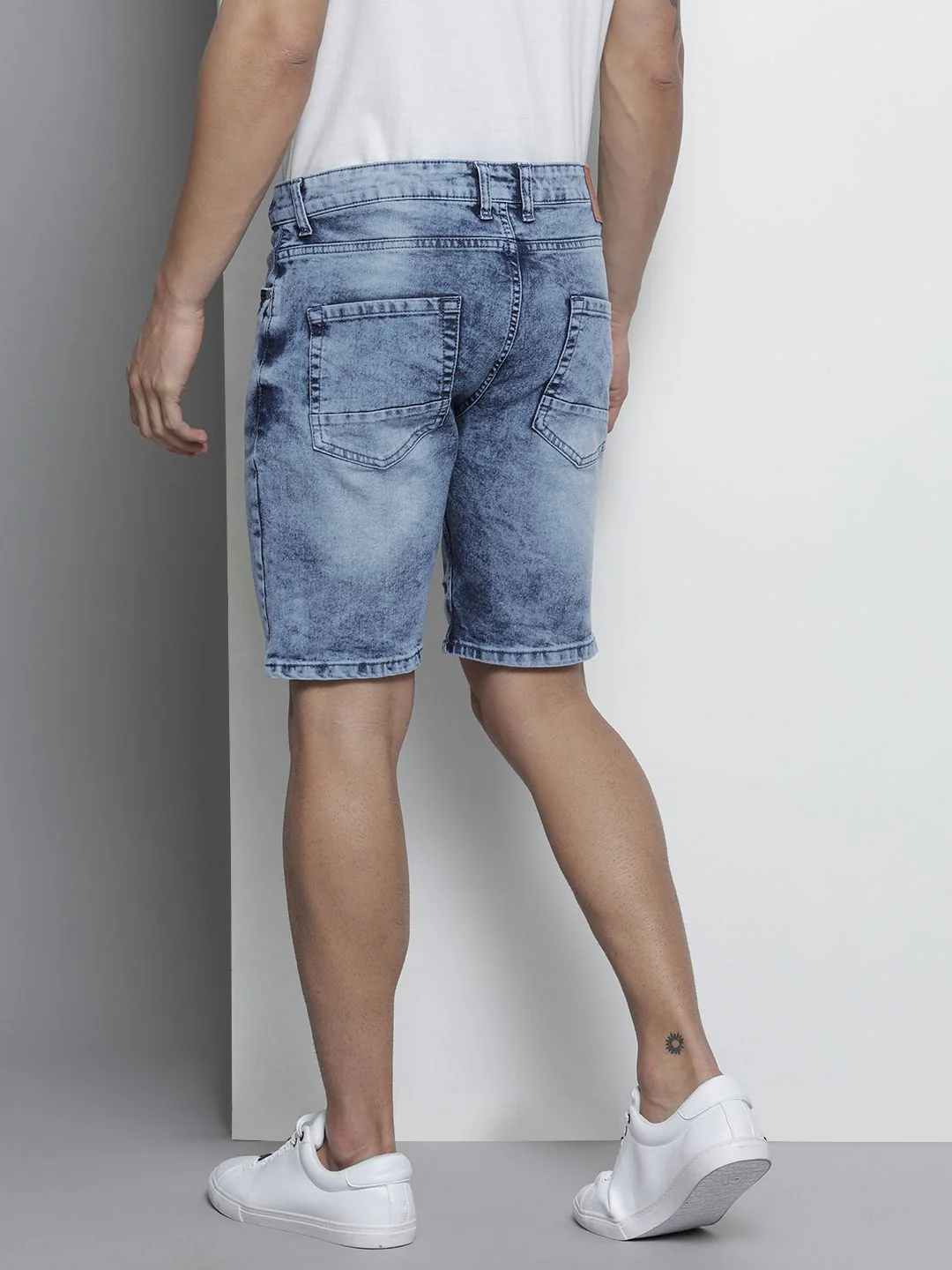 The Indian Garage Co Men Blue Slim Fit Denim Shorts - Image 3