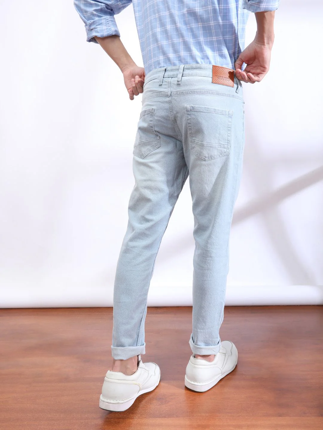 The Indian Garage Co Men Blue Slim Fit Low-Rise Clean Look Stretchable Jeans - Image 3