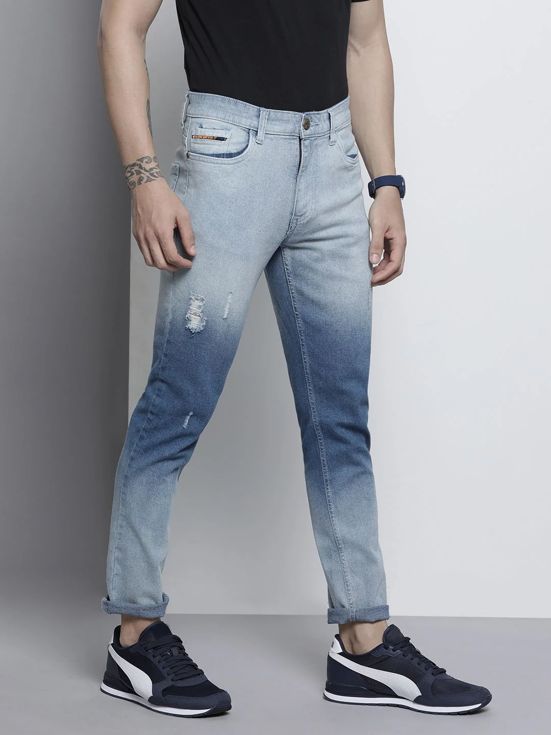 The Indian Garage Co Men Blue Slim Fit Mildly Distressed Ombre Stretchable Jeans - Image 2