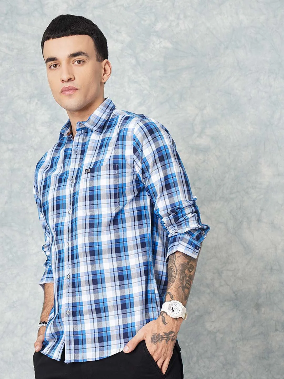 The Indian Garage Co Men Blue & White Slim Fit Checked Casual Shirt - Image 5
