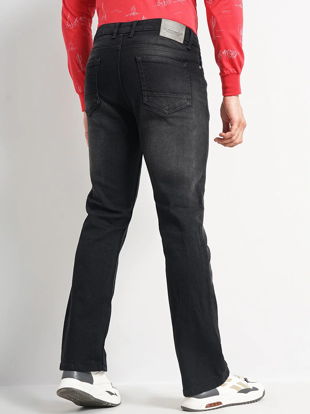 The Indian Garage Co Men Bootcut Clean Look Light Fade Stretchable Jeans - Image 5
