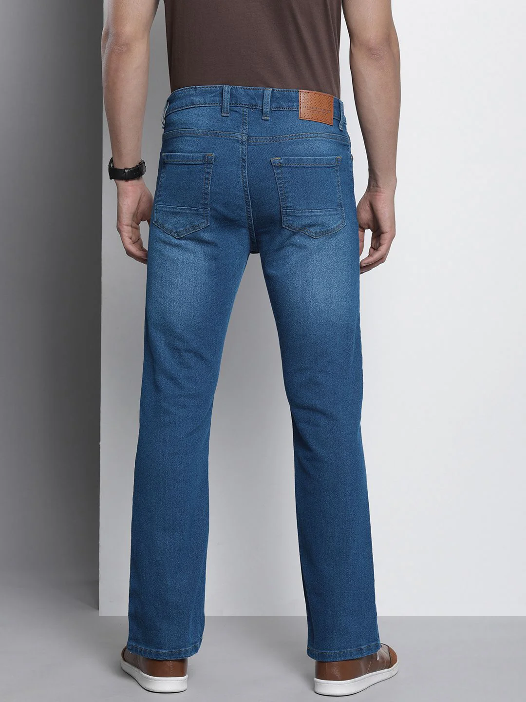 The Indian Garage Co Men Bootcut Light Fade Stretchable Jeans - Image 3