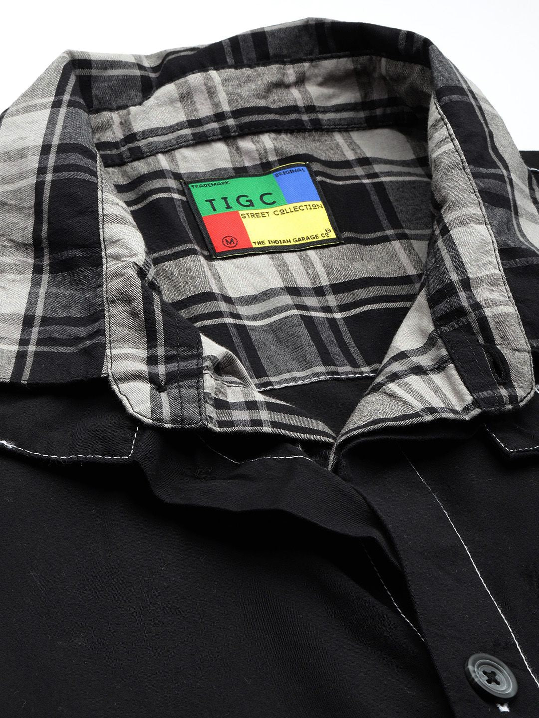 The Indian Garage Co Men Boxy Fit Solid Street Wear Utility Shirt - Image 2