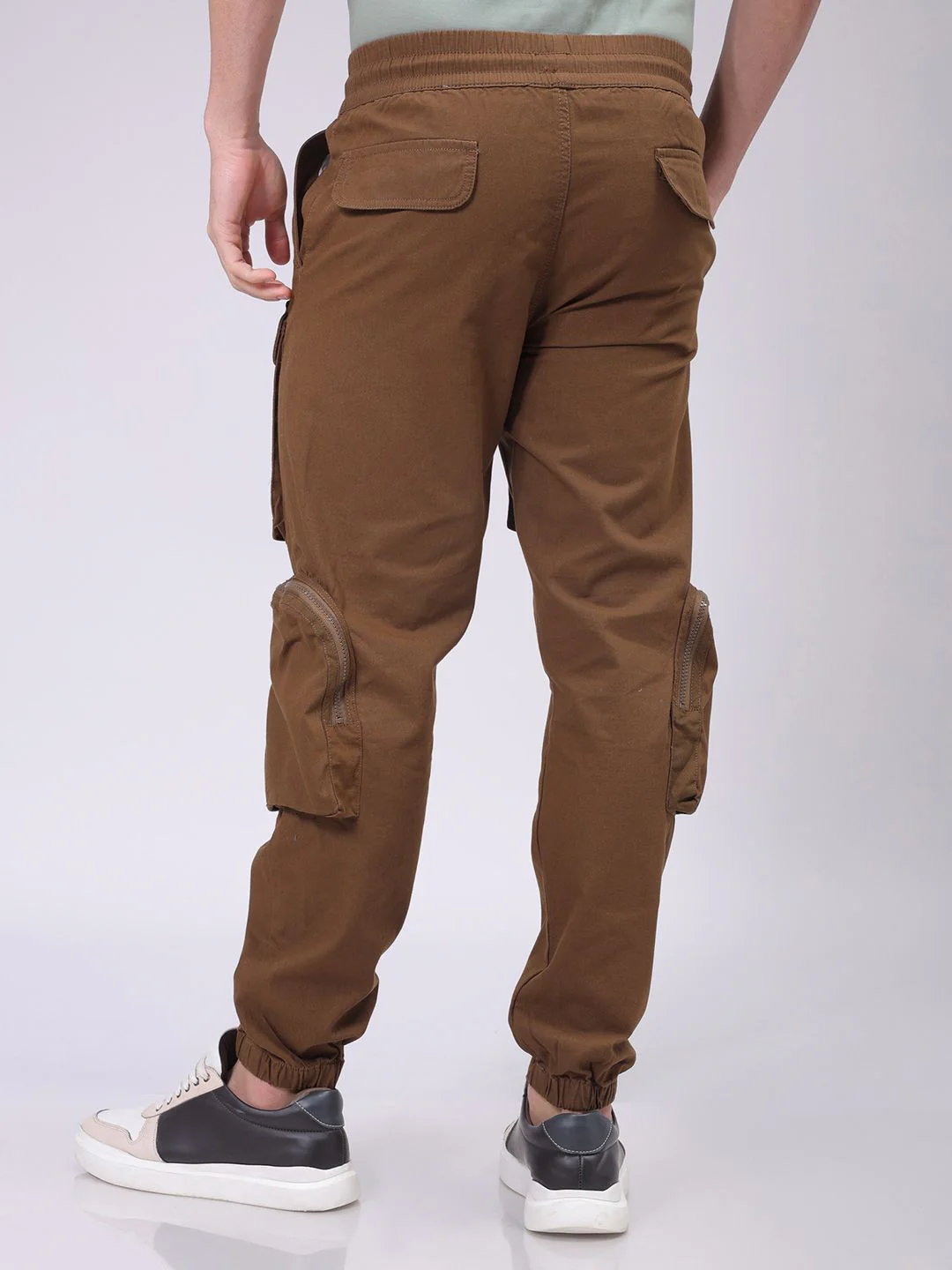 The Indian Garage Co Men Cargos Trousers - Image 5