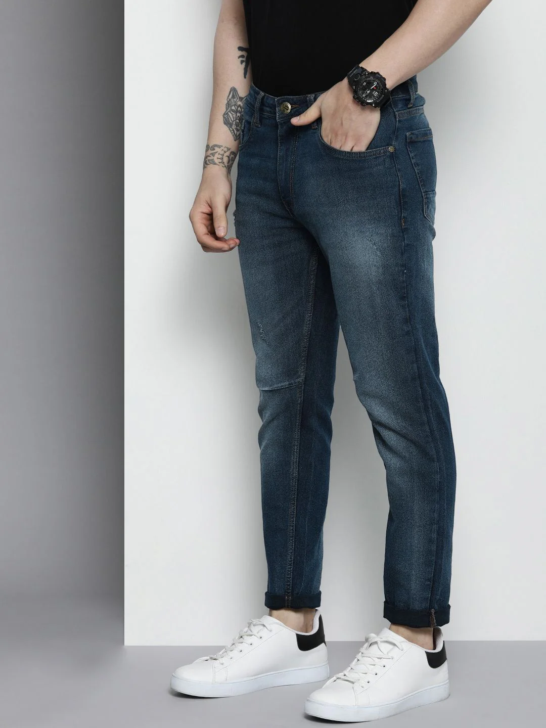 The Indian Garage Co Men Carrot Fit Low Distress Light Fade Jeans - Image 2