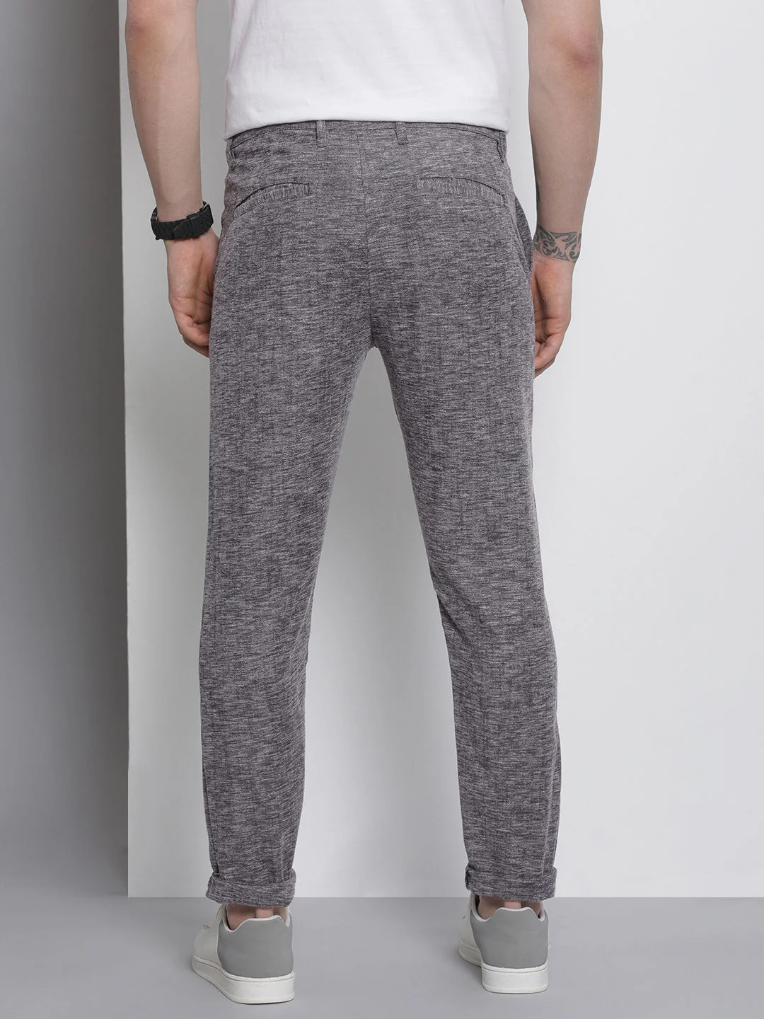 The Indian Garage Co Men Charcoal Grey Melange Effect Slim Fit Trousers - Image 3
