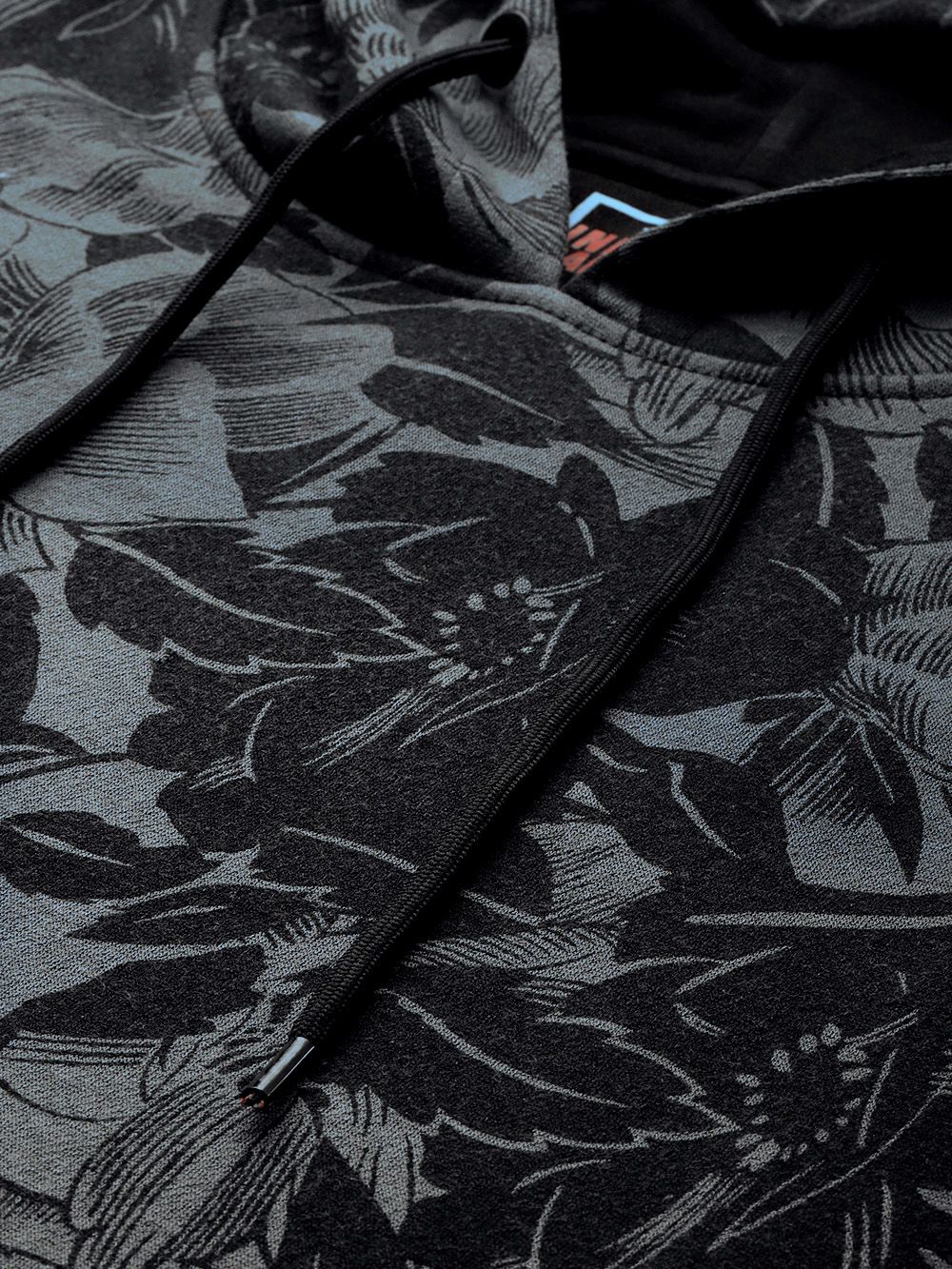 The Indian Garage Co Men Charcoal Grey Printed Hooded Sweatshirt - Image 2
