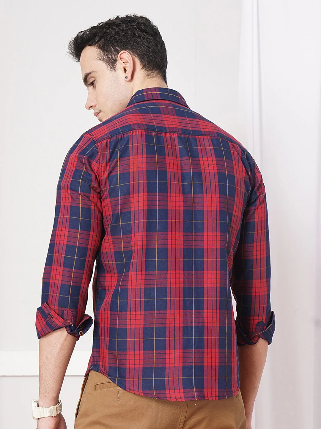 The Indian Garage Co Men Checked Casual Shirt - Image 4