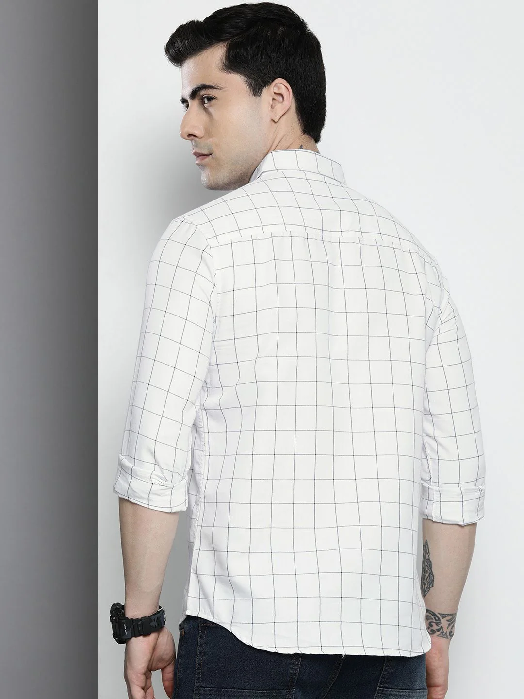 The Indian Garage Co Men Checked Pure Cotton Casual Shirt - Image 4