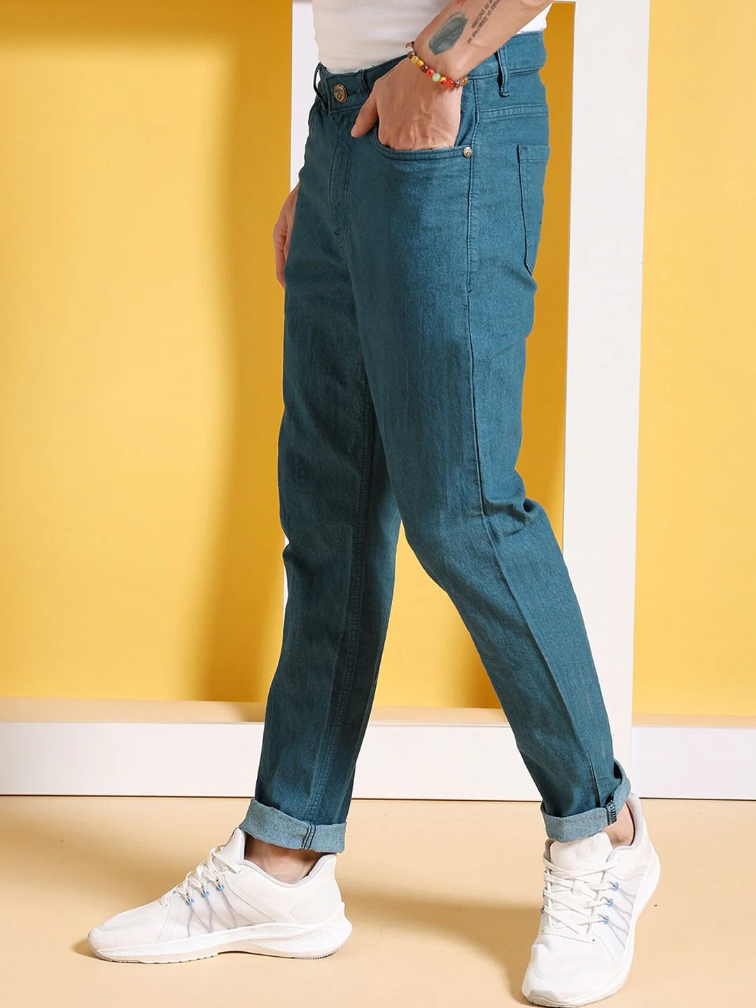 The Indian Garage Co Men Clean Look Slim Fit Stretchable Jeans - Image 2