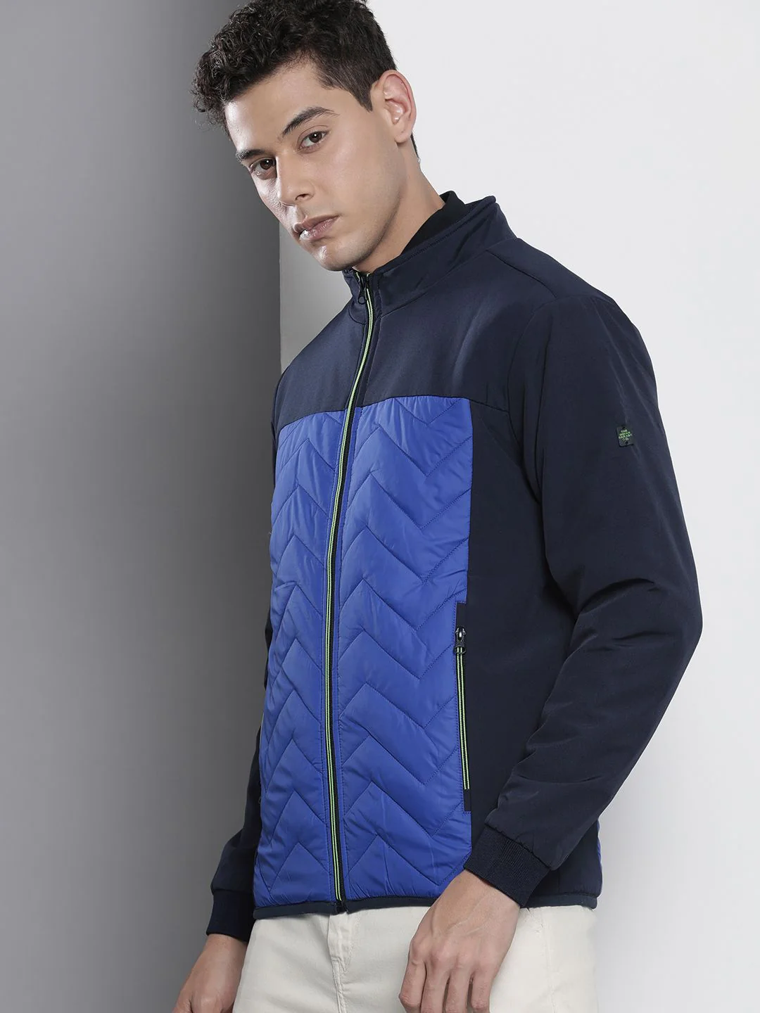 The Indian Garage Co Men Colourblock Zip-Front Bomber Jacket - Image 3