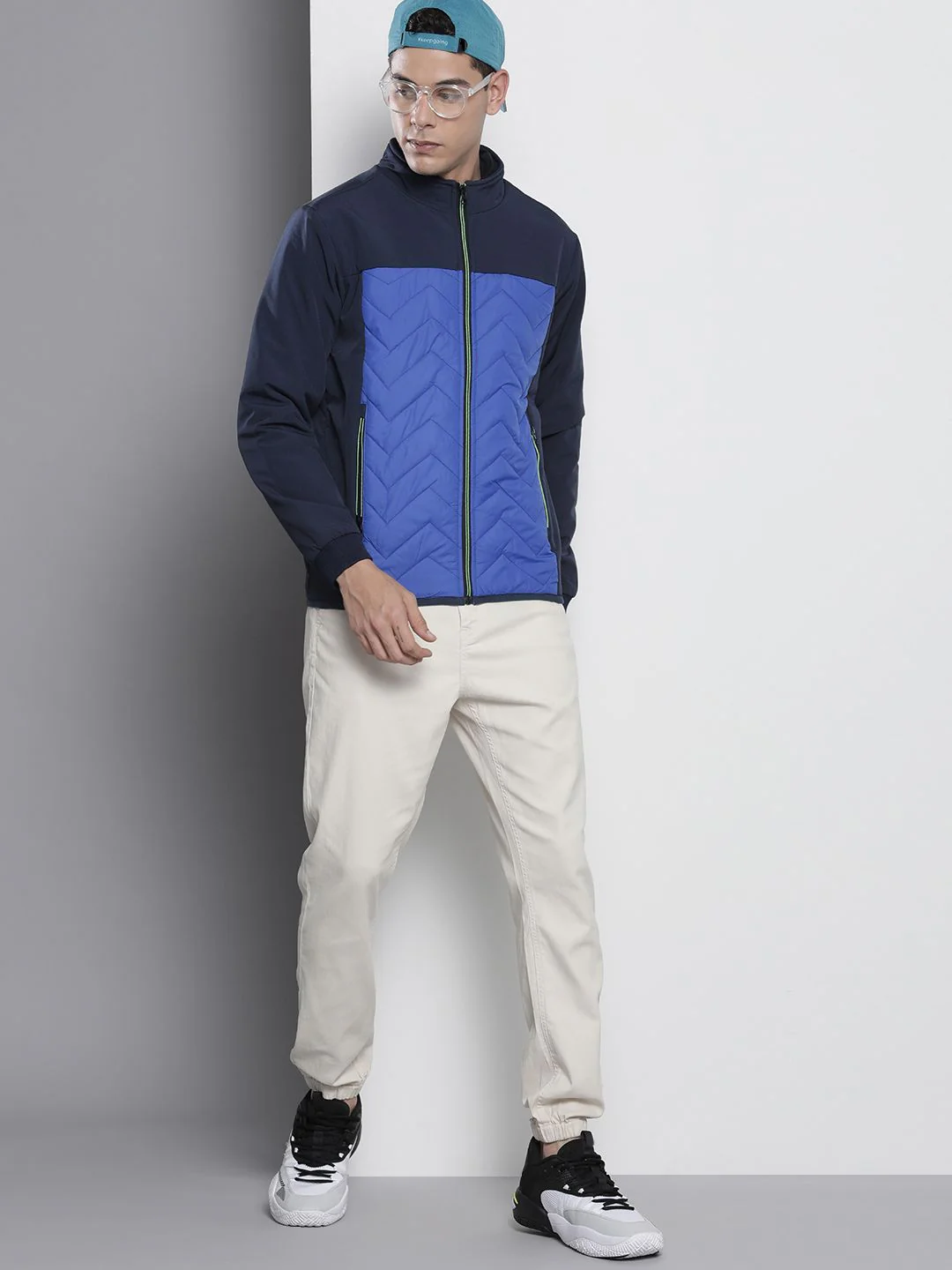 The Indian Garage Co Men Colourblock Zip-Front Bomber Jacket - Image 4