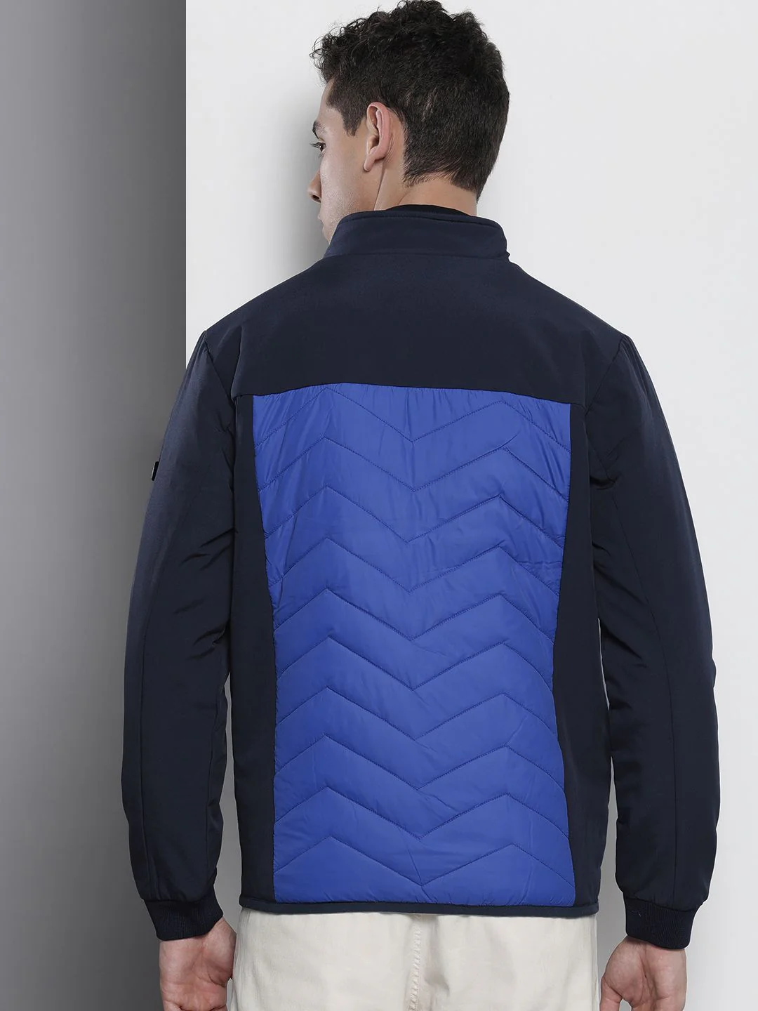 The Indian Garage Co Men Colourblock Zip-Front Bomber Jacket - Image 5