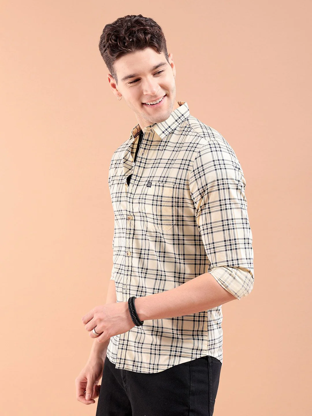 The Indian Garage Co Men Cream-Coloured & Black Slim Fit Checked Casual Shirt - Image 3