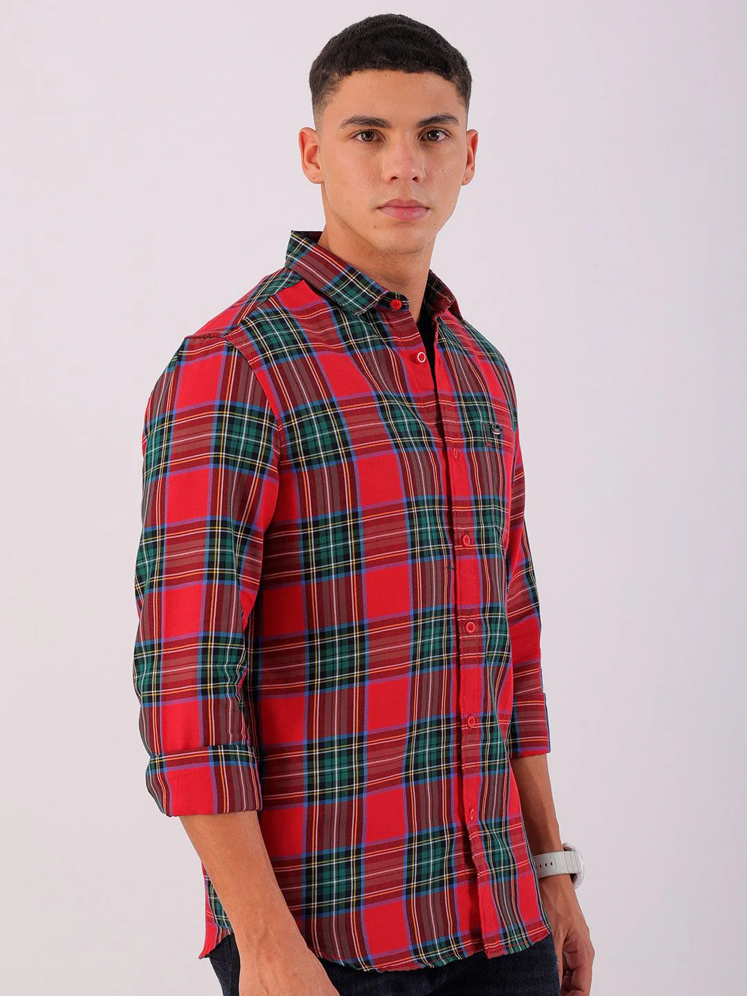 The Indian Garage Co Men Cutaway Collar Checked Cotton Slim Fit Casual Shirt - Image 3