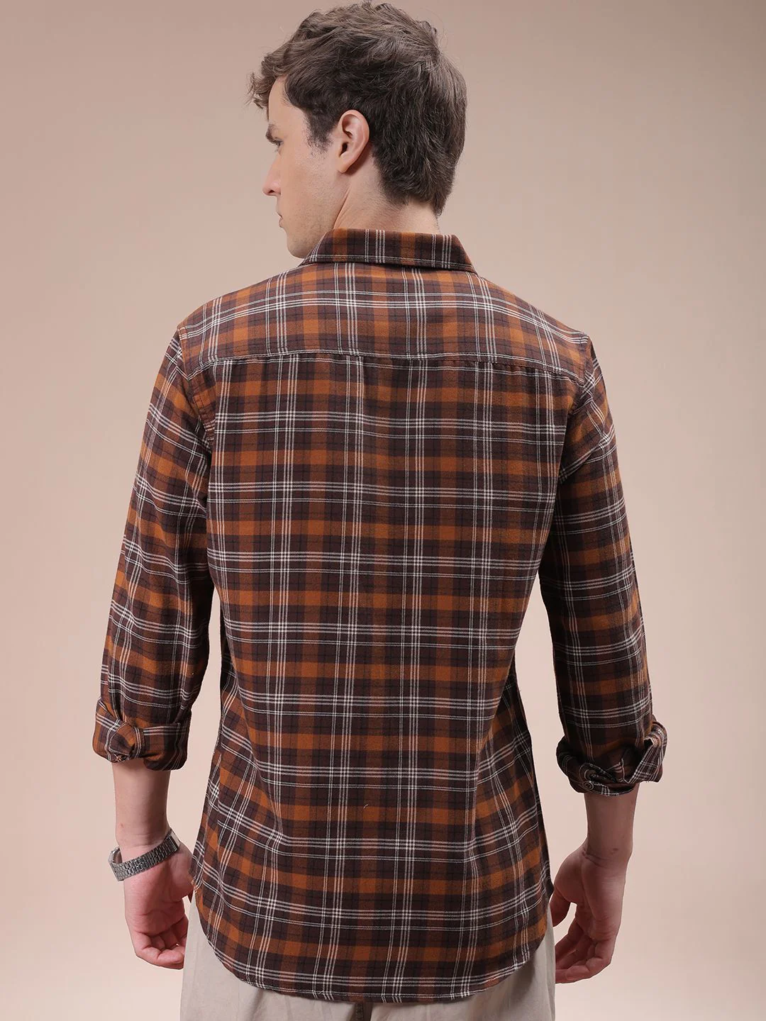 The Indian Garage Co Men Cutaway Collar Checked Cotton Slim Fit Casual Shirt - Image 4