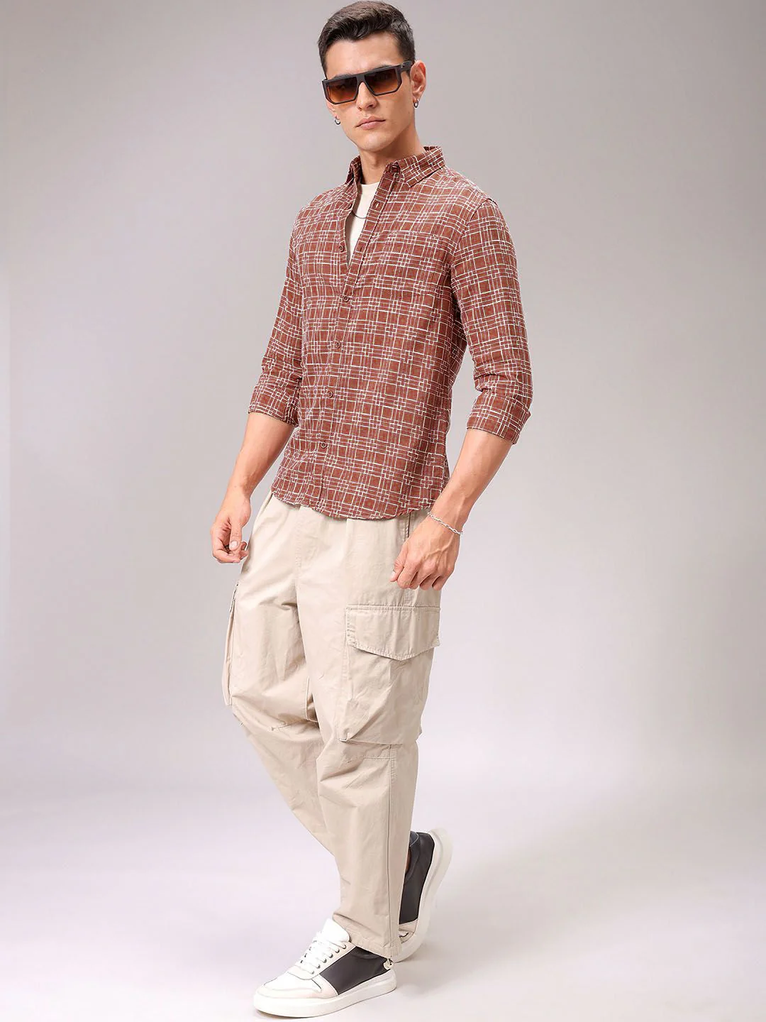 The Indian Garage Co Men Cutaway Collar Checked Cotton Slim Fit Casual Shirt - Image 6