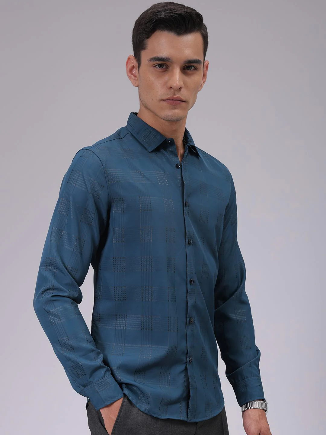 The Indian Garage Co Men Cutaway Collar Checked Slim Fit Party Shirt - Image 3