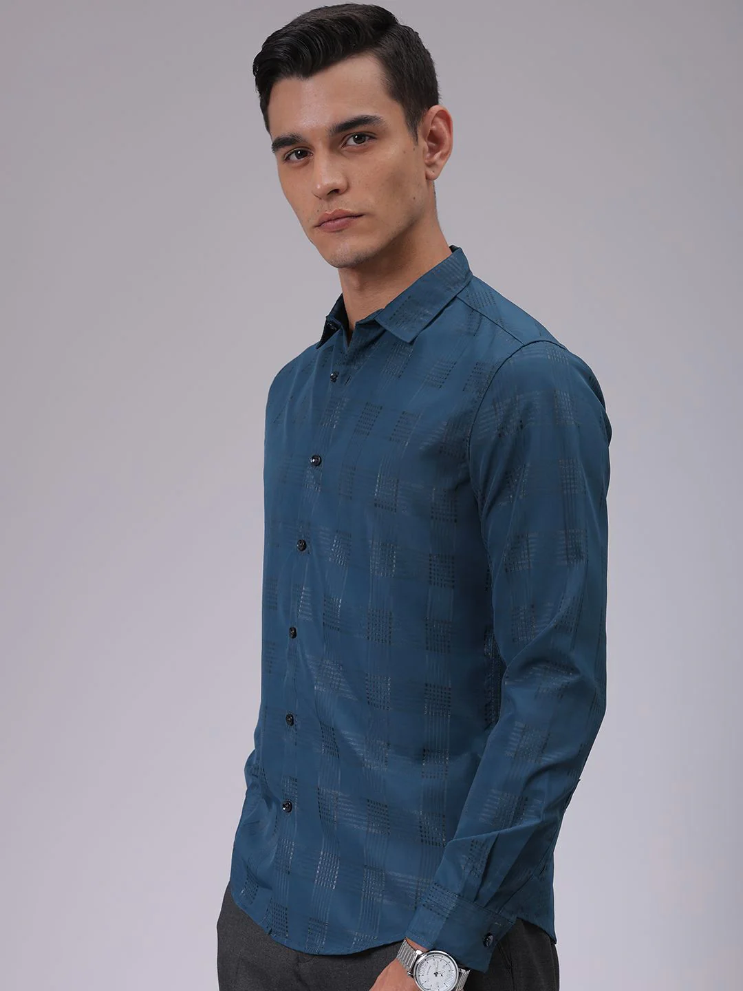 The Indian Garage Co Men Cutaway Collar Checked Slim Fit Party Shirt - Image 5