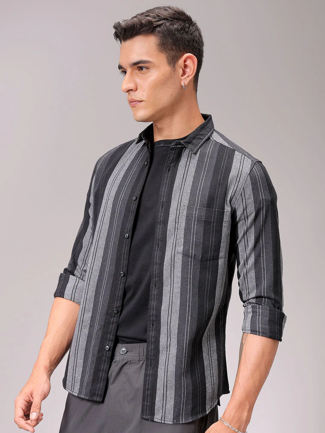 The Indian Garage Co Men Cutaway Collar Vertical Striped Cotton Slim Fit Casual Shirt - Image 4