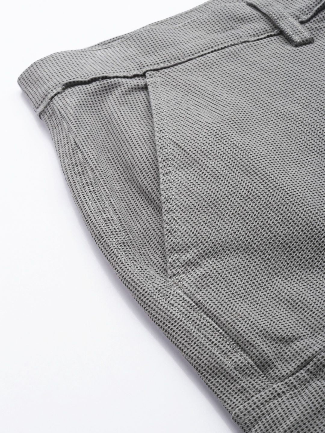 The Indian Garage Co Men Geometric Printed Cargos Trousers - Image 6