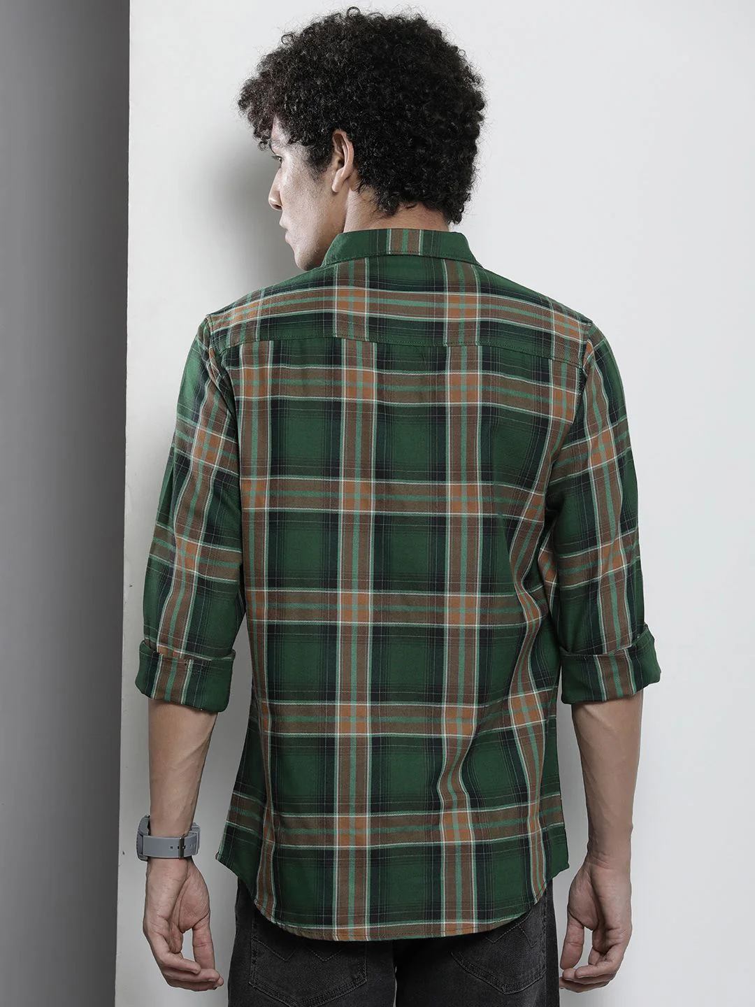 The Indian Garage Co Men Green & Beige Tartan Checks Checked Casual Shirt - Image 4