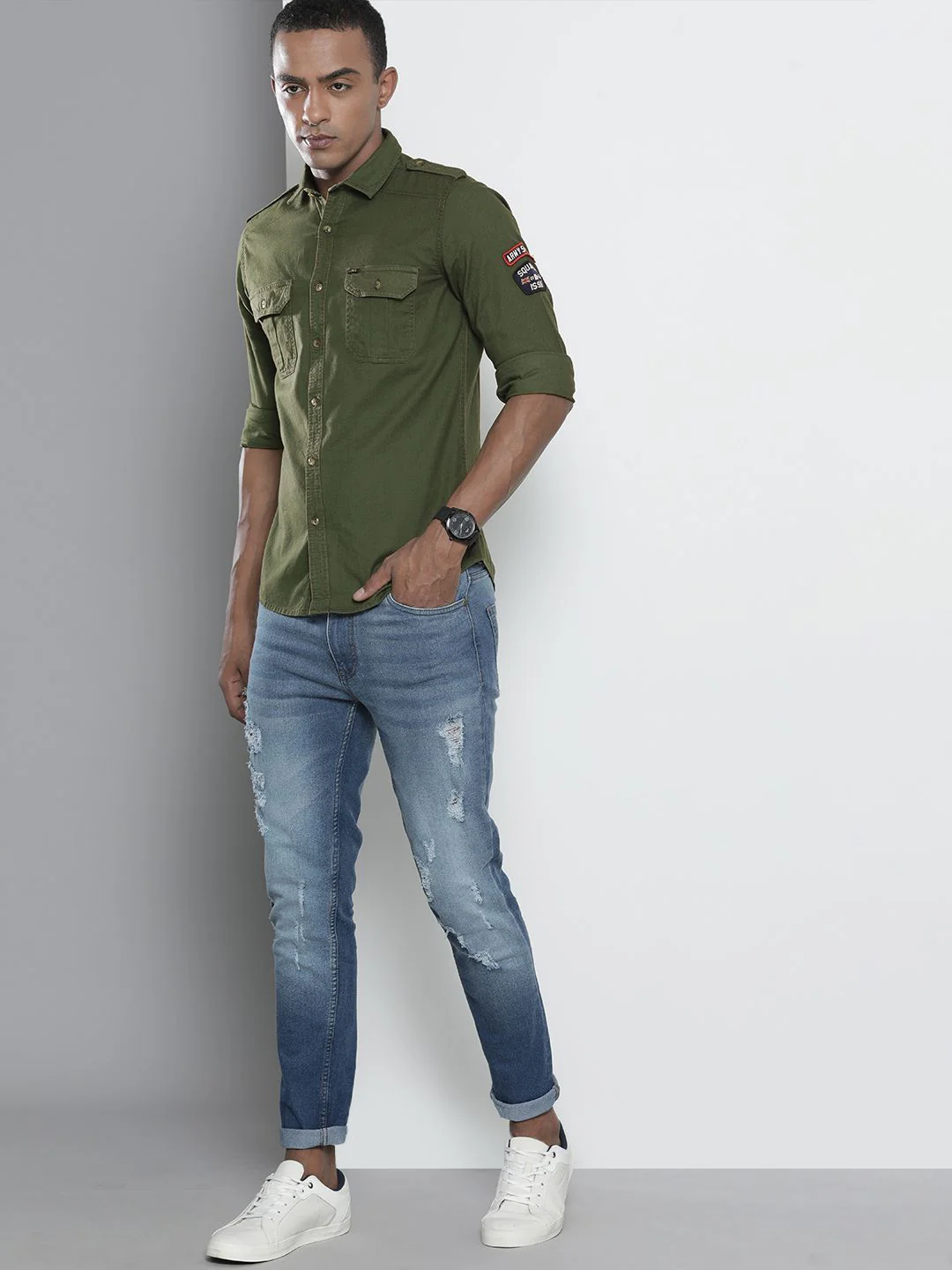The Indian Garage Co Men Green Regular Fit Opaque Solid  Casual Shirt - Image 6