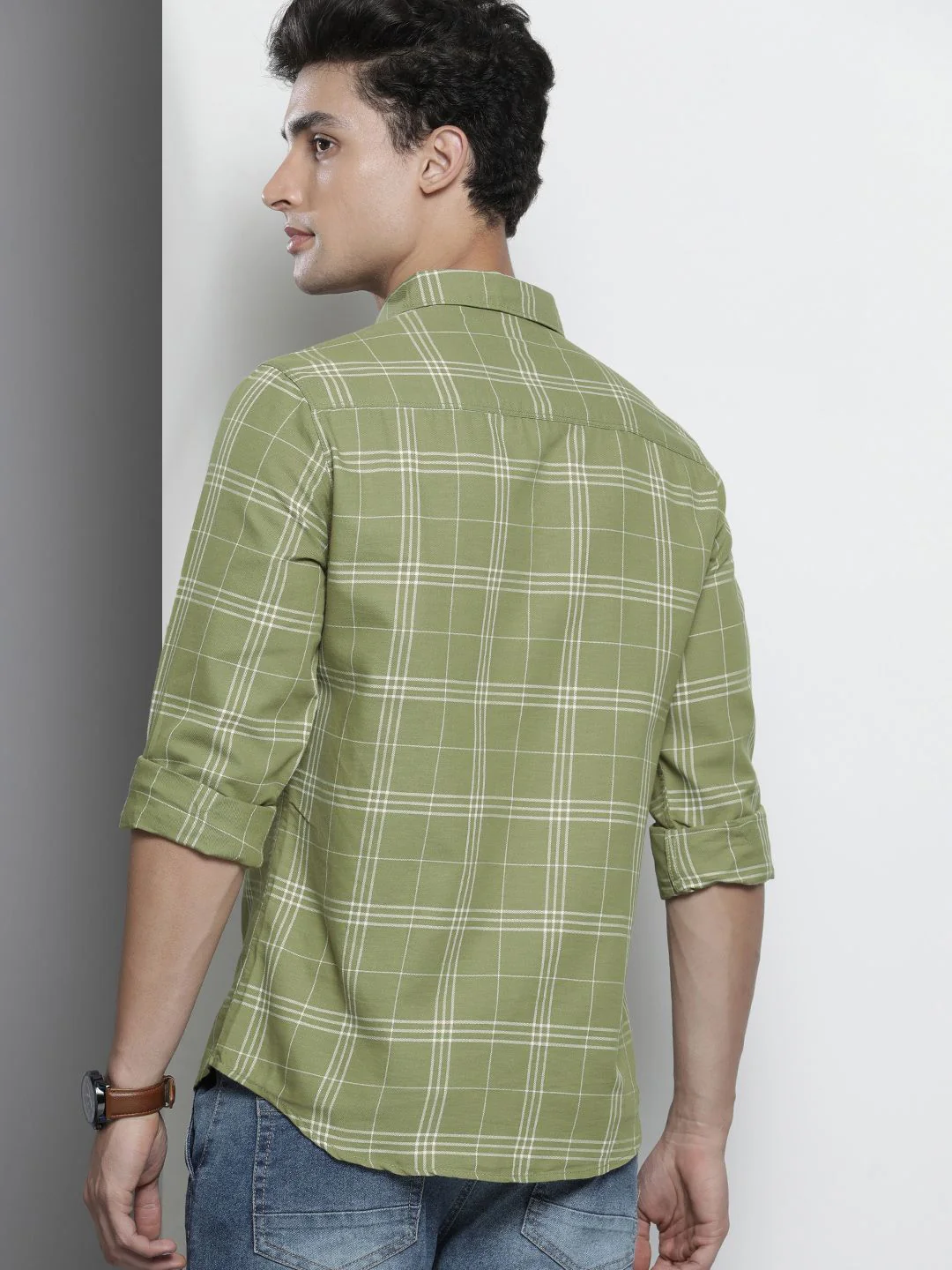 The Indian Garage Co Men Green & White Pure Cotton Checked Casual Shirt - Image 4