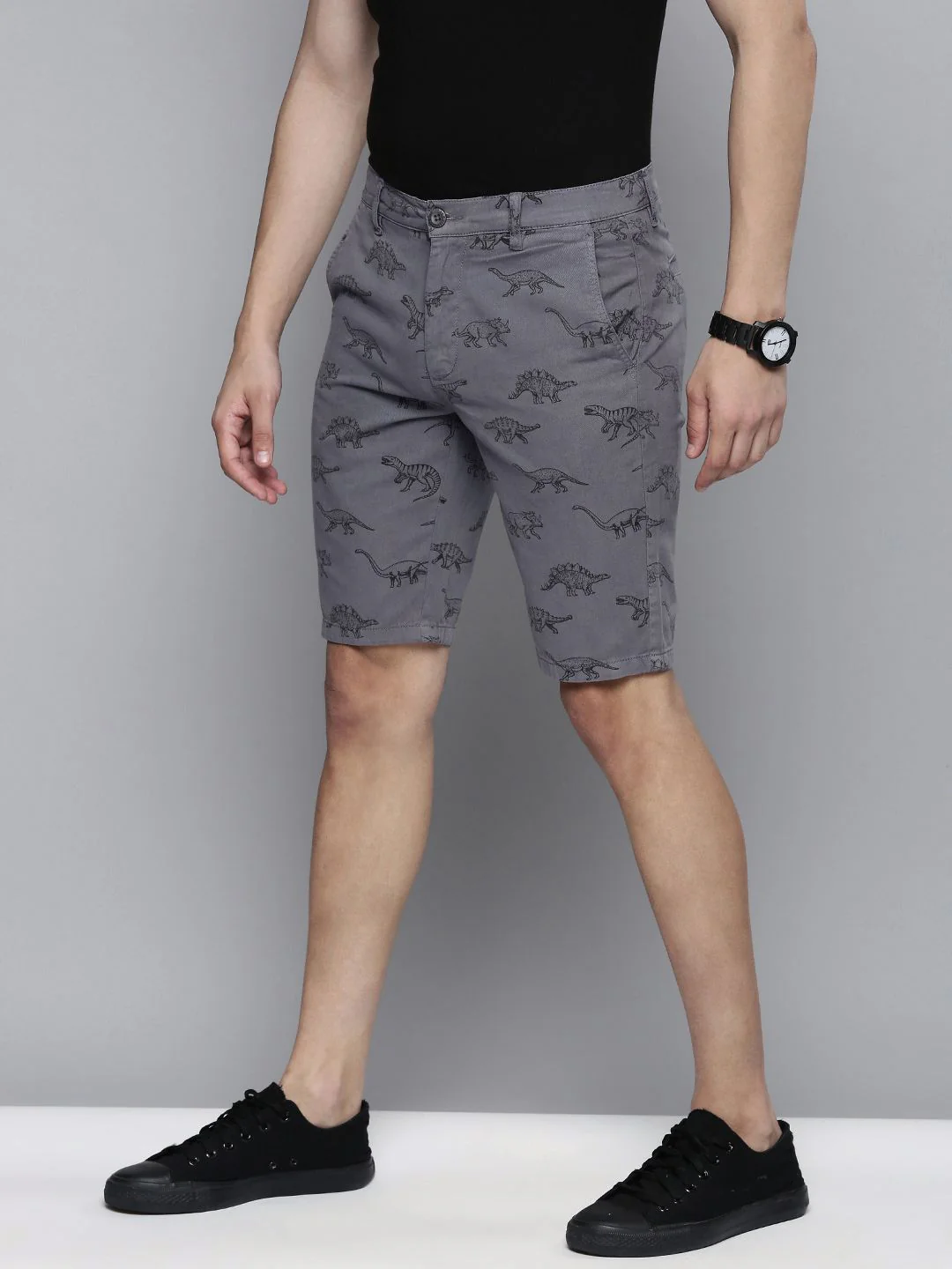 The Indian Garage Co Men Grey Animal Printed Slim Fit Regular Shorts - Image 2