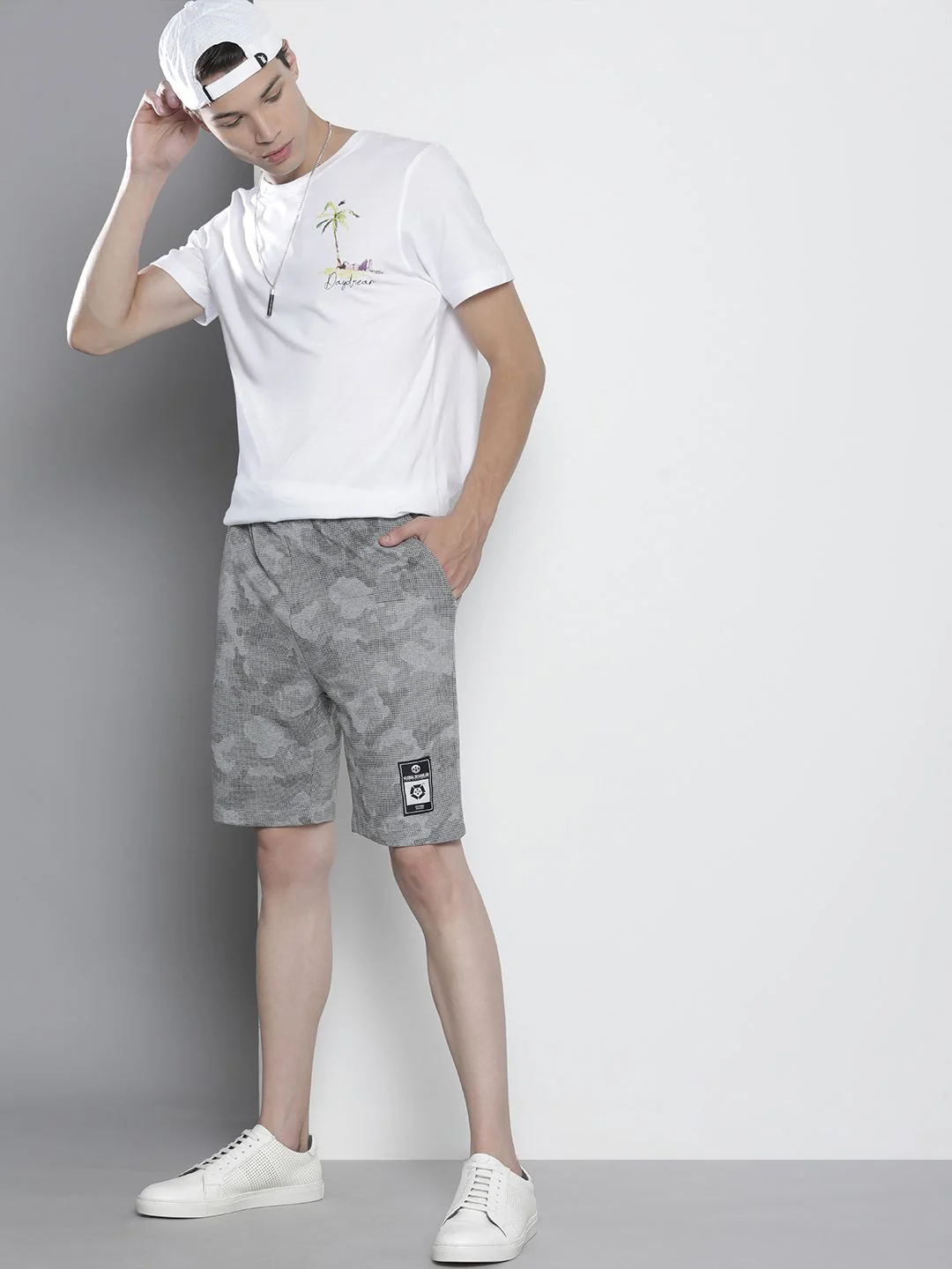 The Indian Garage Co Men Grey & Black Geometric Printed Shorts - Image 5