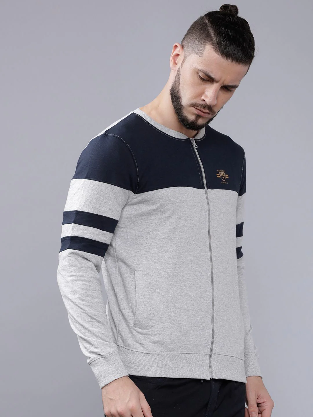 The Indian Garage Co Men Grey Melange & Navy Blue Colourblocked Sweatshirt - Image 3